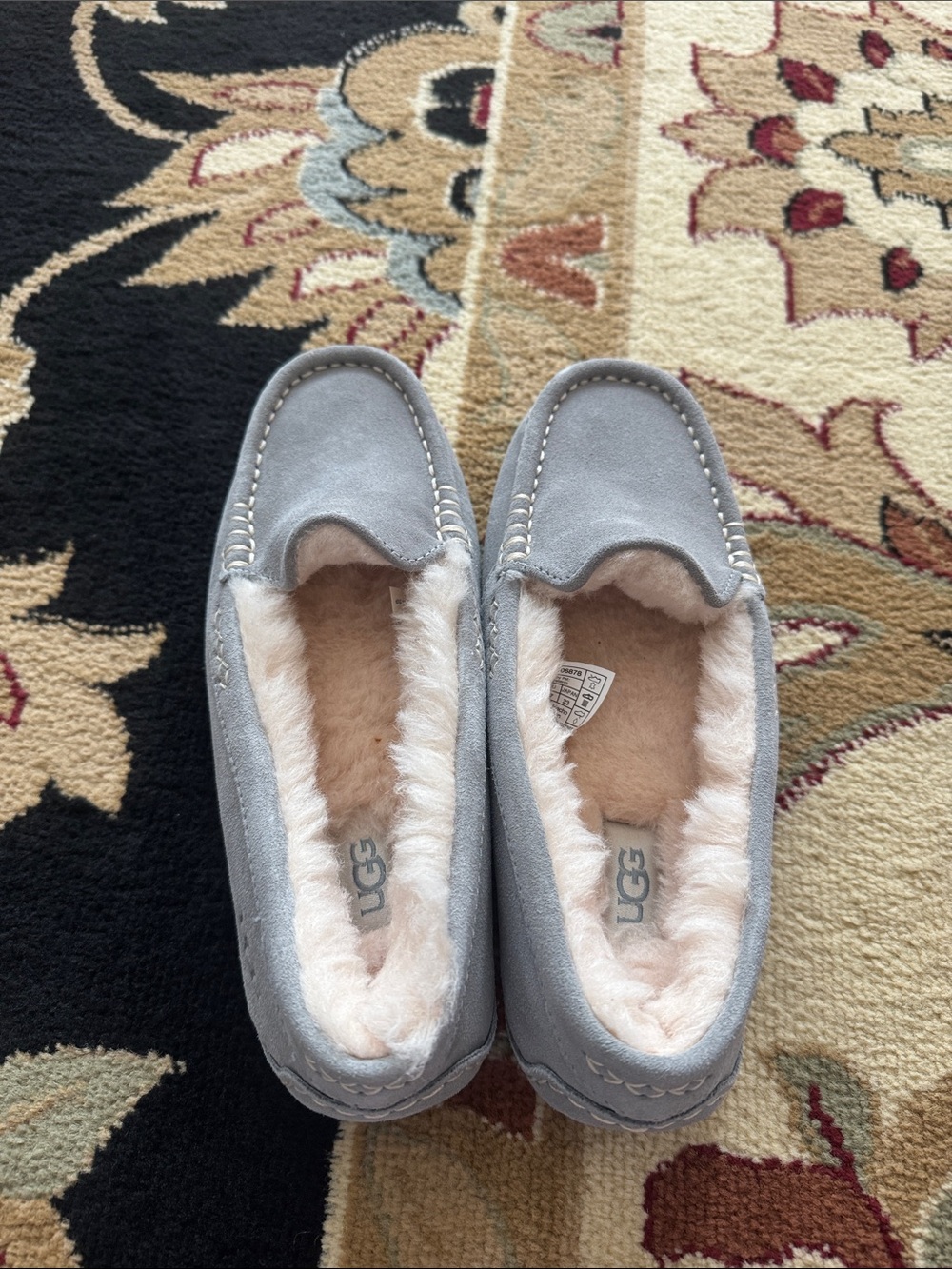 UGG Women's Light Gray Suede Sheepskin-Lined Slipper Moccasins